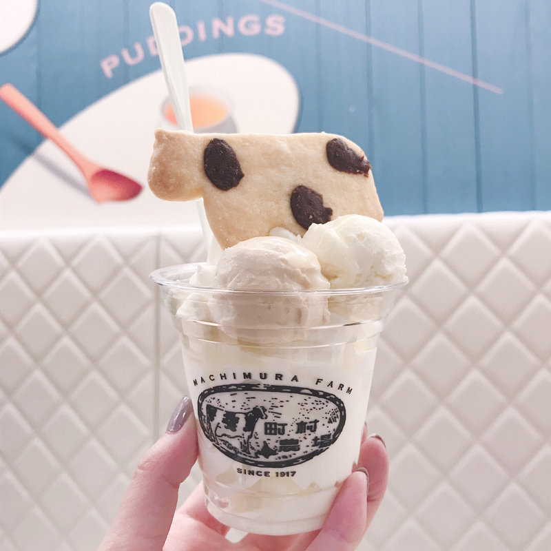 the MILK パフェ サンデー(町村農場 the MILK 横浜西口)