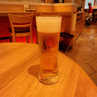 生ビール(トラットリア・ターヴォラ アトレ川崎)