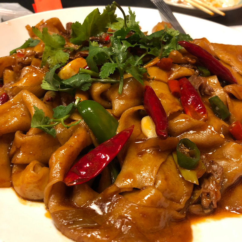 羊ベルト麺焼きそば(ひつじ料理専門 牧羊人)