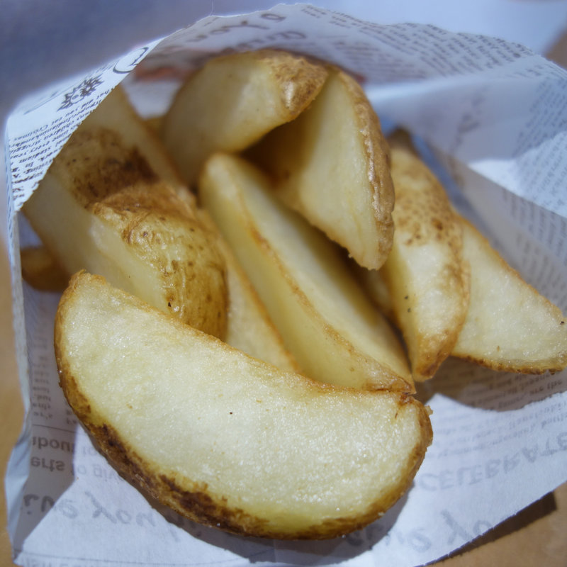 フライドポテト(コッペパン専門店いわいめでた)