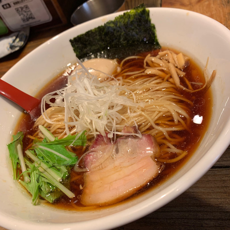 香彩鶏だし醤油ラーメン(麺屋 翔 本店)