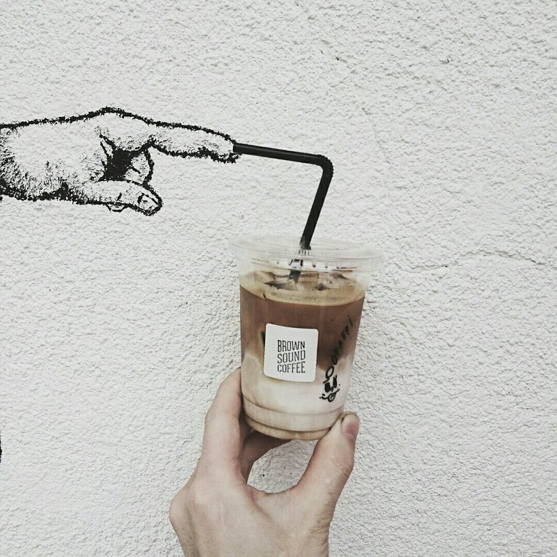 アイスラテ(ブラウンサウンドコーヒー （BROWN SOUND COFFEE）)