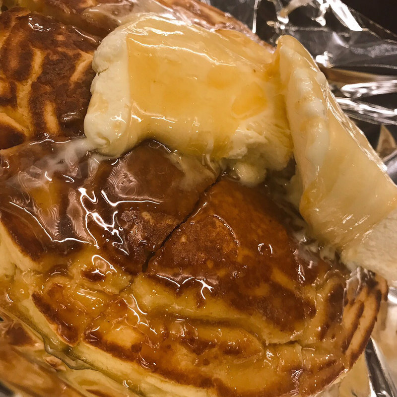 ホットケーキアイスのせ(越田 )