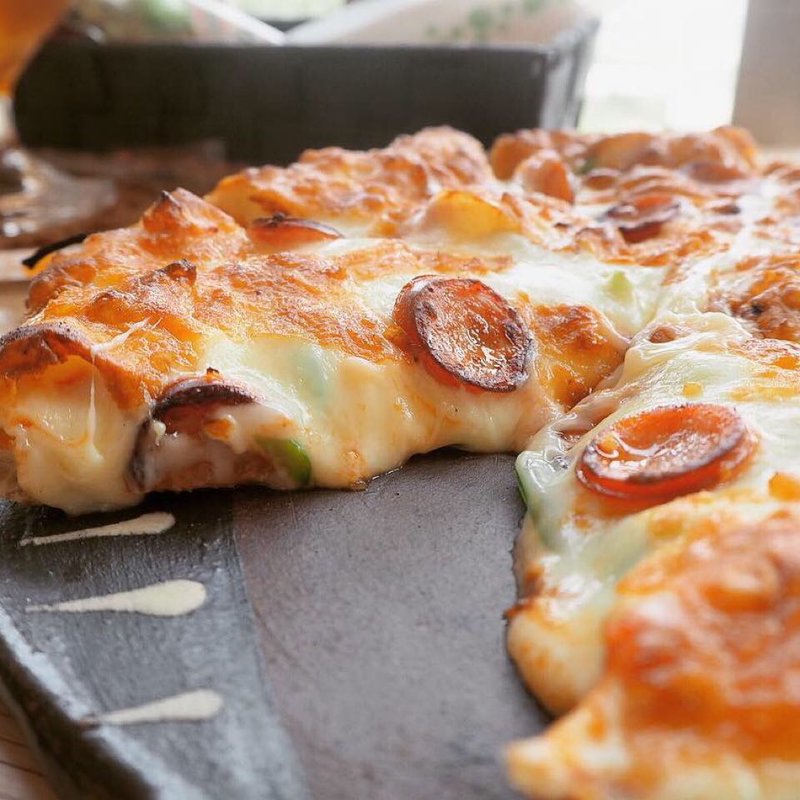 ミックスピザ(ピザ喫茶 ミモザの木)