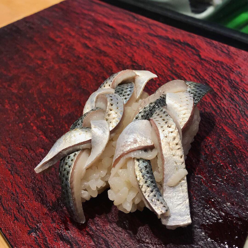 こはだ(立ち寿司横丁 中野サンモール)