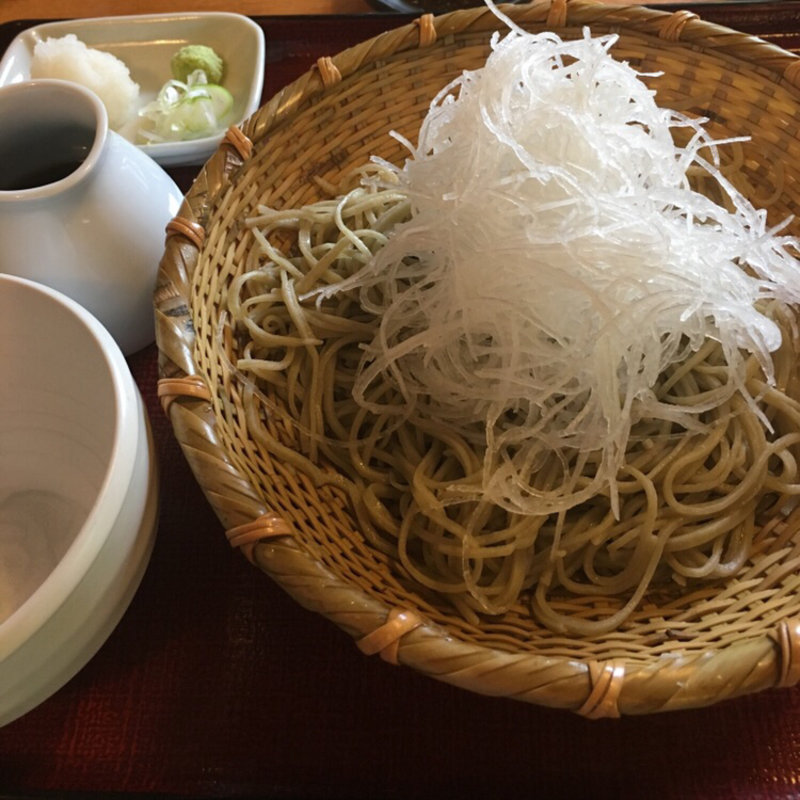 十割大根そば(一休庵 （いっきゅうあん）)
