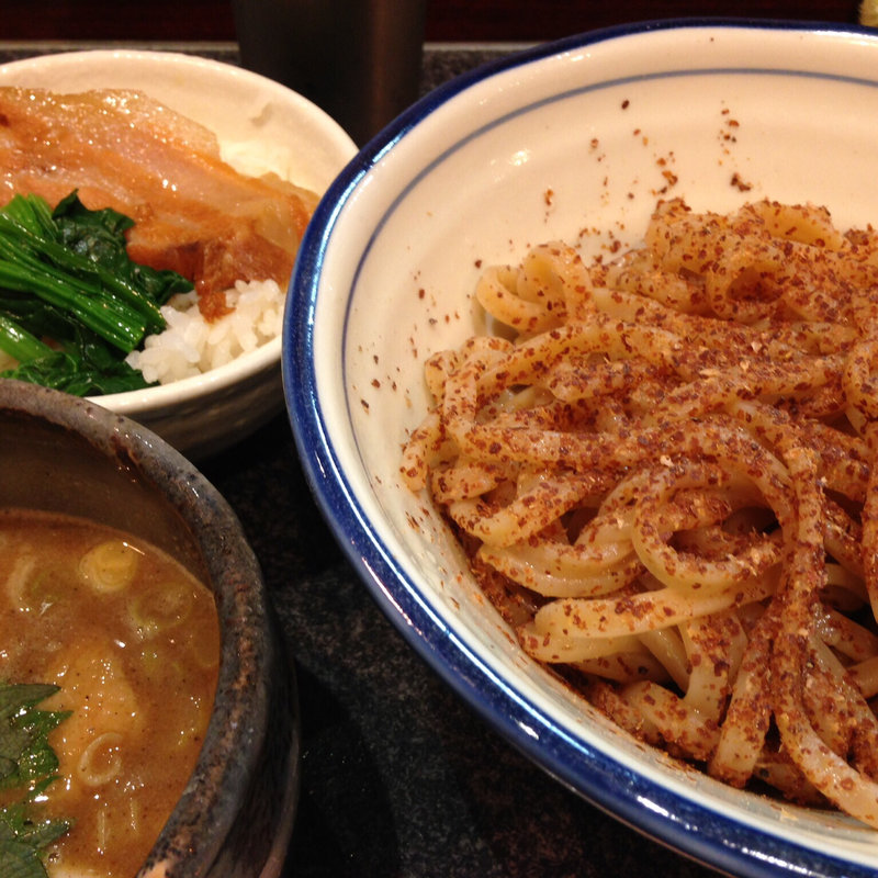 つけ全粒粉(烈志笑魚油 麺香房 三く)