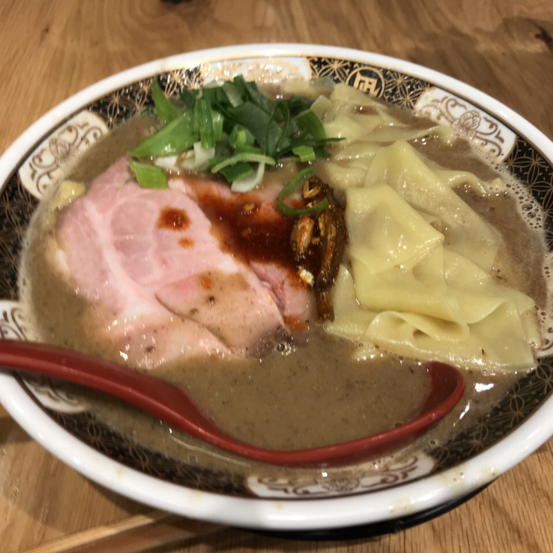 すごい煮干ラーメン(すごい煮干ラーメン凪 五反田西口店 （【旧店名】ラーメン凪 煮干王 五反田店）)