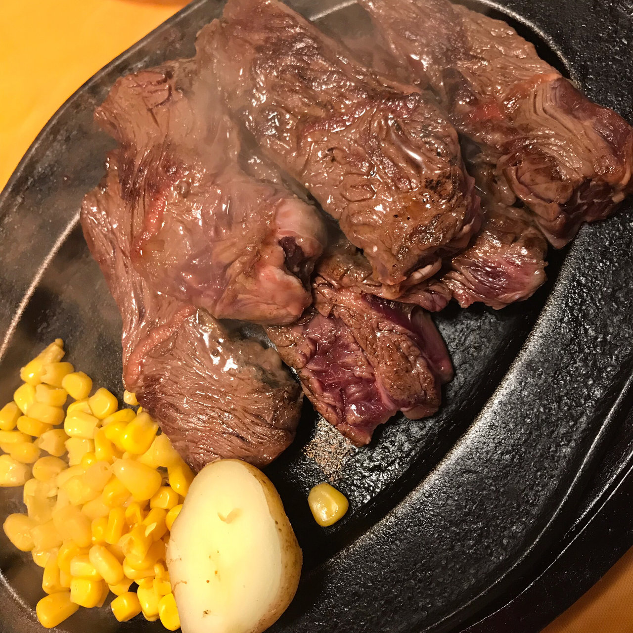 弾丸ステーキ300g ガッツ グリル 新宿店 の口コミ一覧 おいしい一皿が集まるグルメコミュニティサービス Sarah