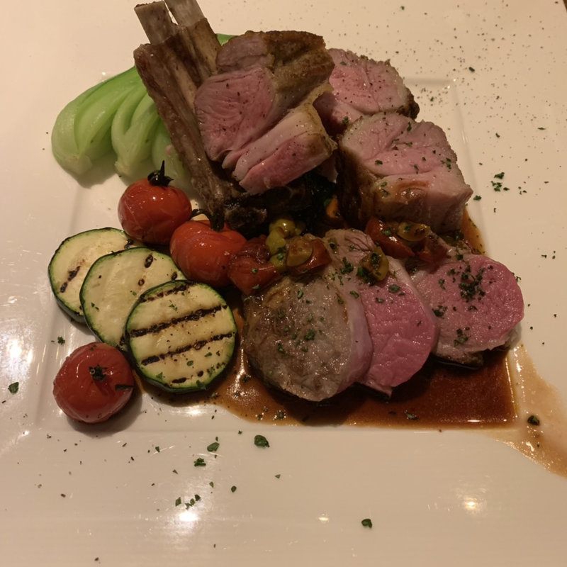 (肉とワイン condiment （ニクトワイン コンディマン）)