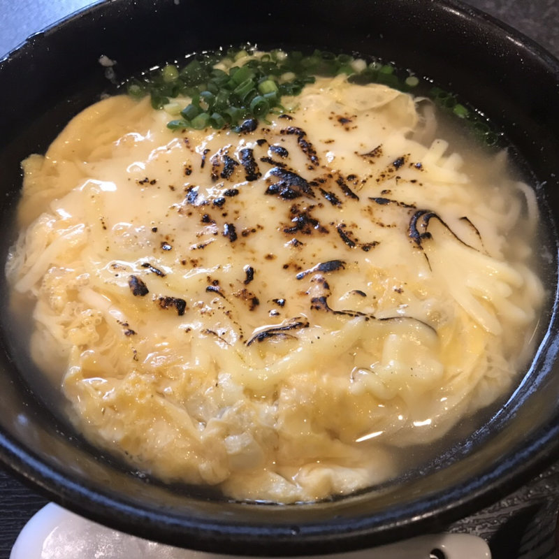チーズ玉子とじそば(にい島 )