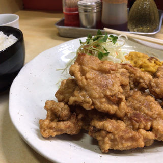 定食4 とり肉の天ぷら(中華工房 山庄（やましょう）)