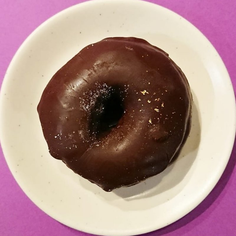 【期間限定】ザッハ(ミサキドーナツ 三崎本店)