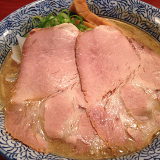 煮干鶏豚骨(頑固麺 )