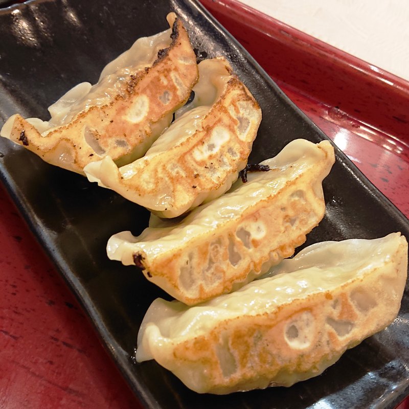 焼き餃子（4ヶ）(中華食堂 一番館 川崎店)