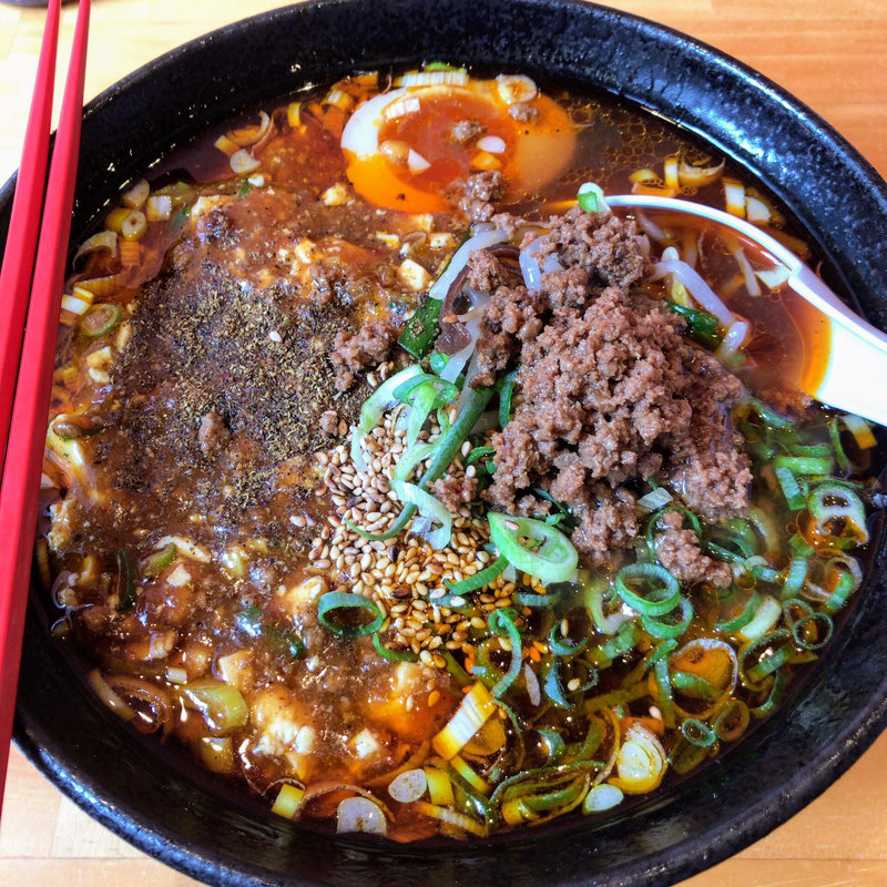 麻担麺(大名ちんちん 博多駅前店)