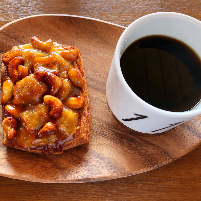 キャラメルナッツデニュシュ(アルチザン・ブーランジェ・クピド)