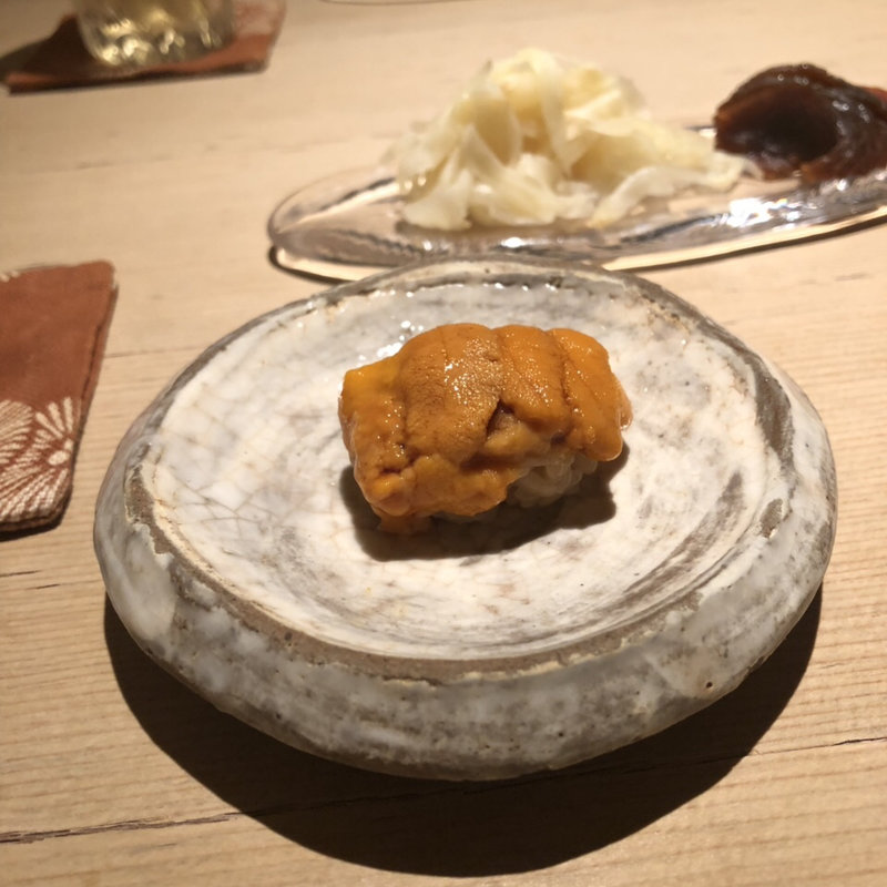 (江戸前鮓 すし通 （すしつう）)