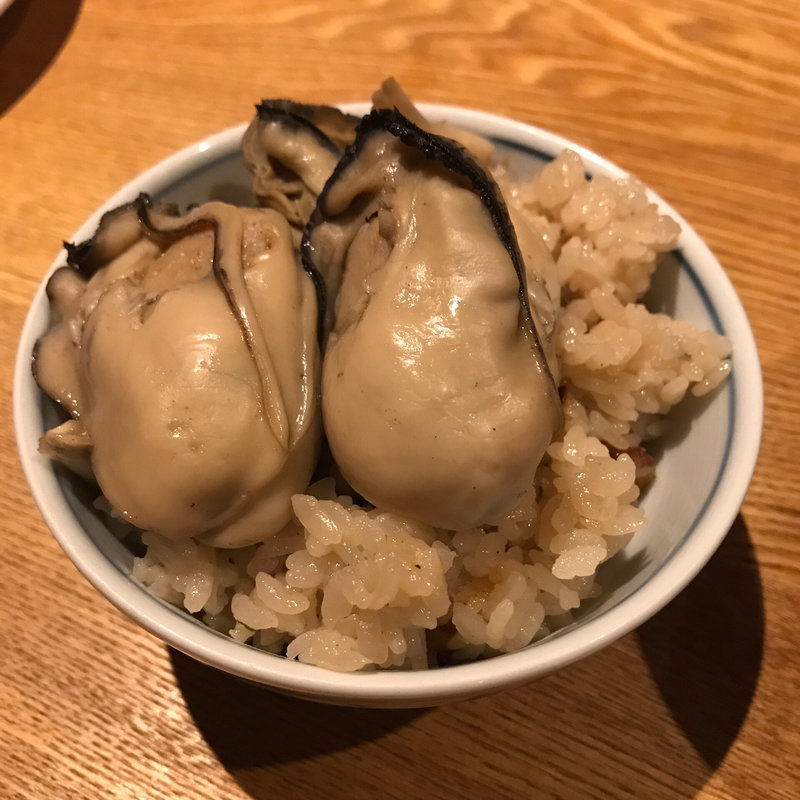 (喰わせ屋　おんど )