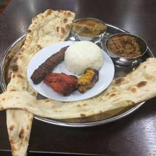 シェフズ スペシャル ターリー(インド パキスタン料理 HANDI)