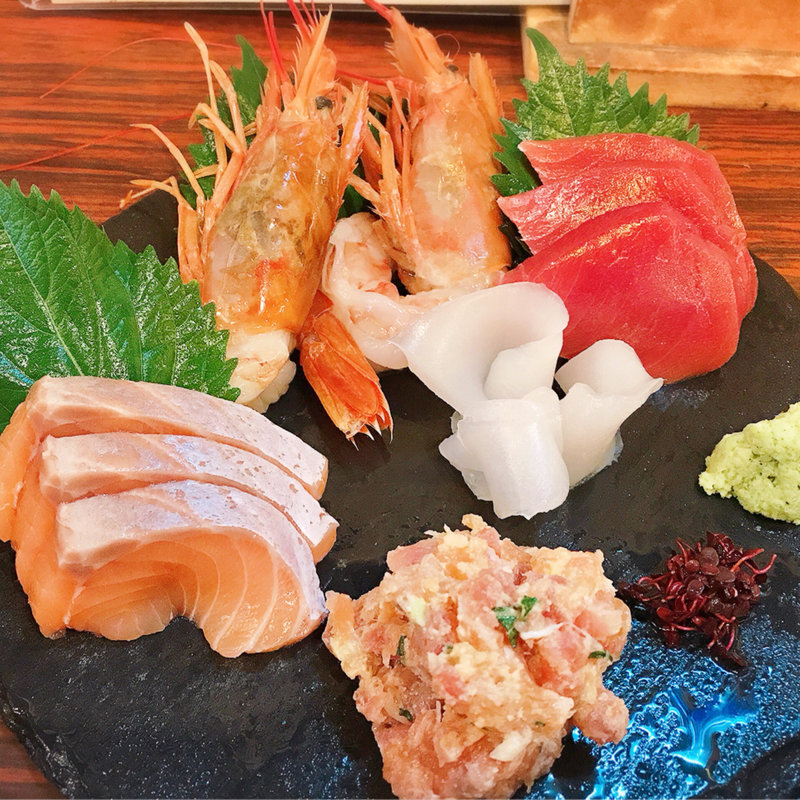 刺身盛り合わせ(マルハチ 渋谷店)