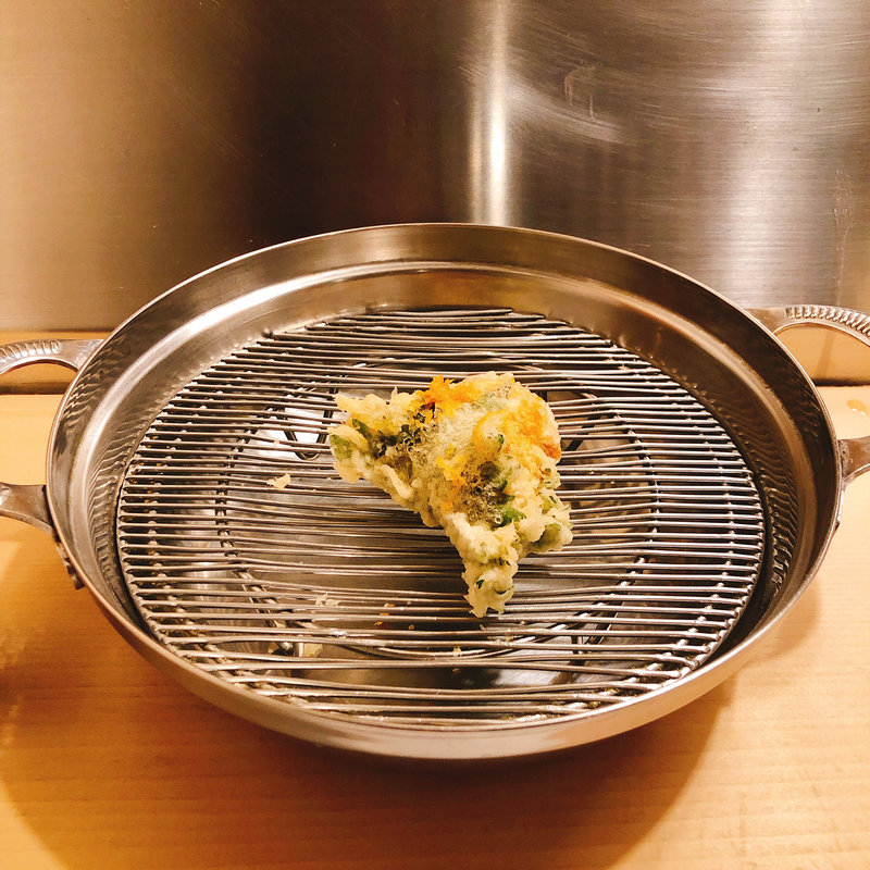 雲丹(てんぷらと和食 山の上 本店・御茶ノ水 （やまのうえ）)