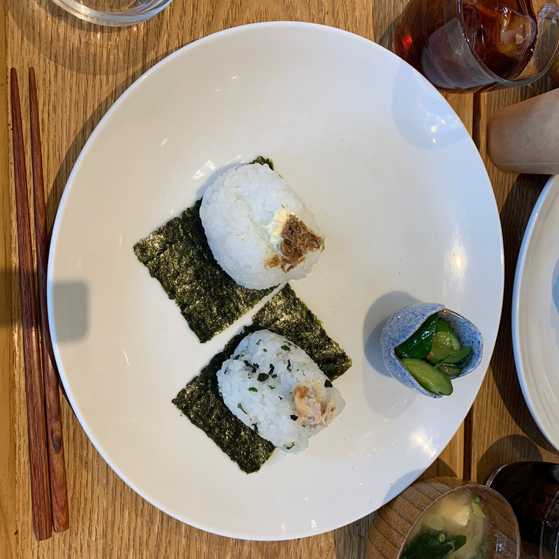 500円のセット(Onigily Cafe （オニギリーカフェ）)