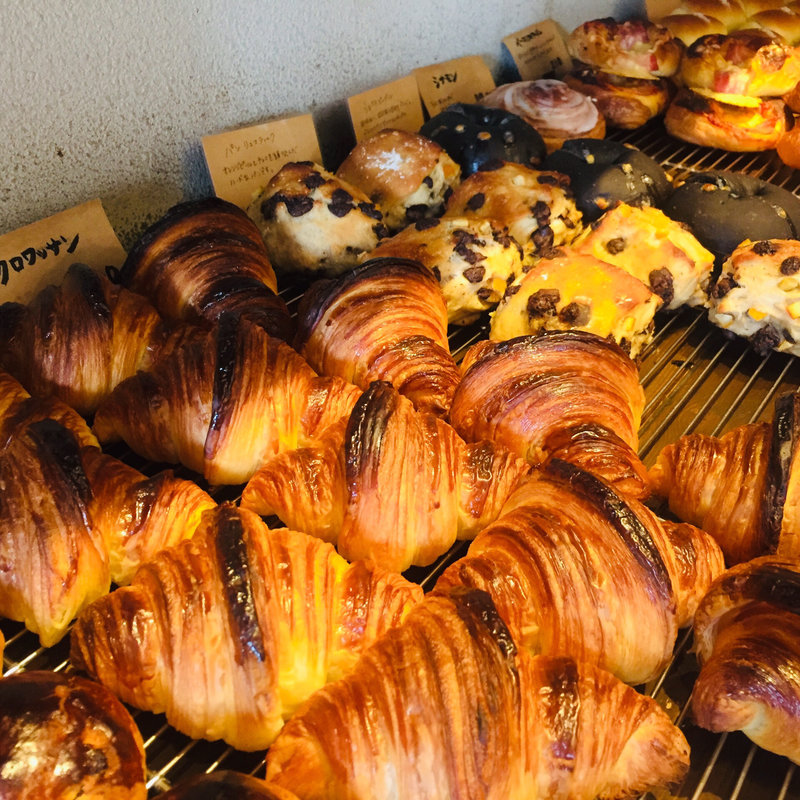 クロワッサン(ル エドニィ デュ パン )