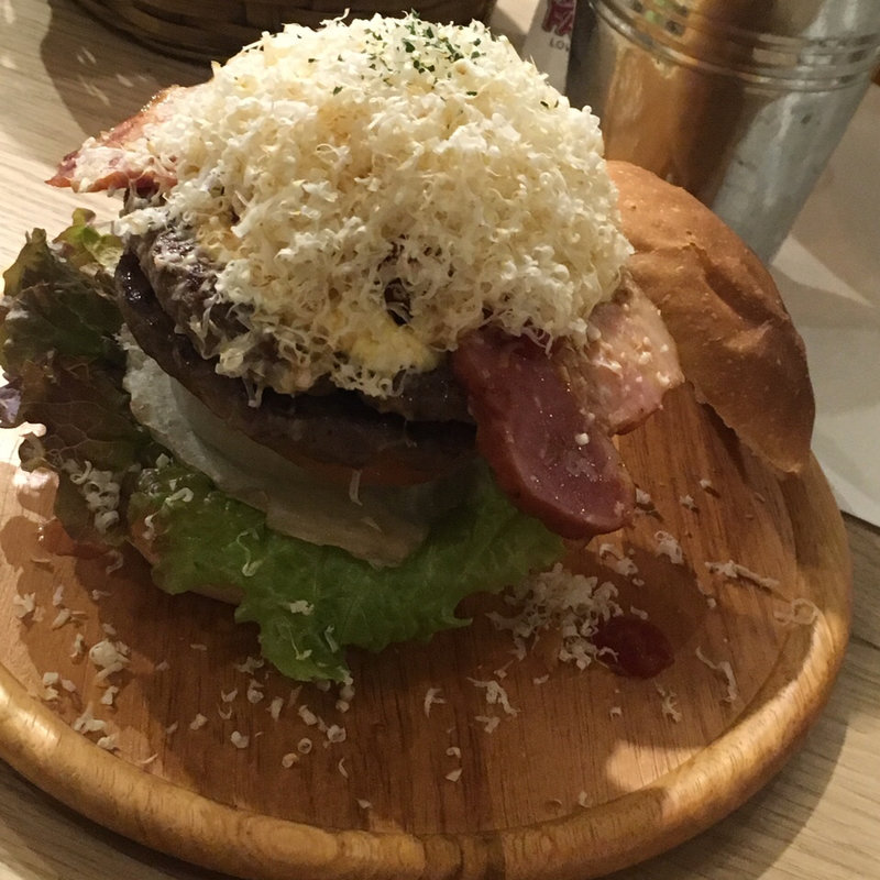 ハンバーガー(butabako)