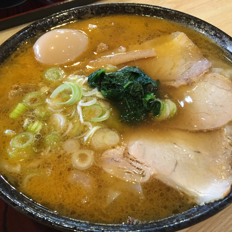 スタミナワンタンメン(満月 （まんげつ）)