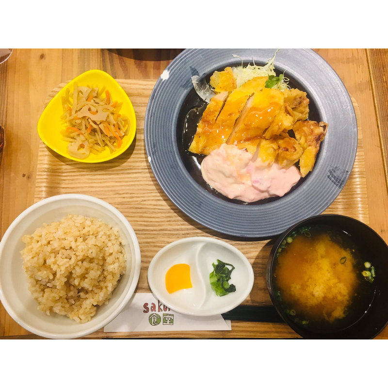 醤油麹チキン南蛮定食(サクラ食堂)
