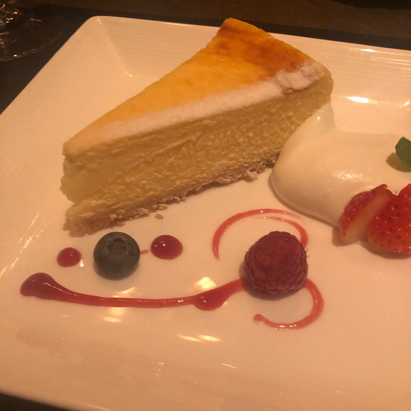 ニューヨークチーズケーキ(ローリーズ ザ プライム リブ)