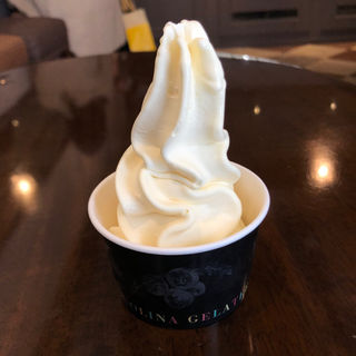 レモンクリームジェラートソフト(ジェラテリアアクオリーナ （GELATERIA ACQUOLINA）)