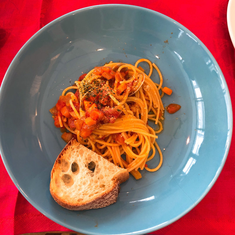 あさりのトマトパスタ(Hostel Little Japan｜リトルジャパン)