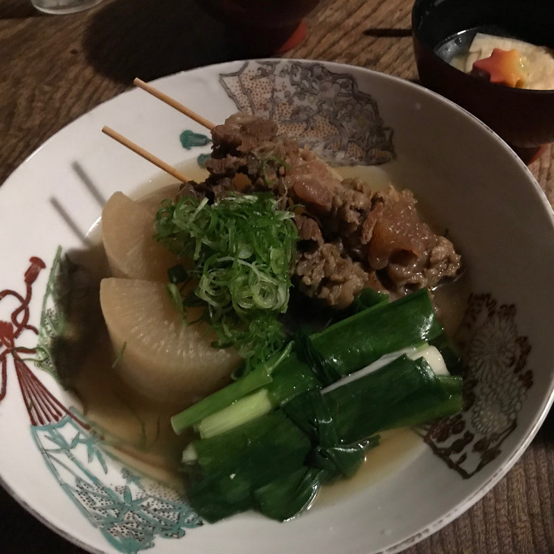 おでん(萬 燕楽 （よろずえんらく）)