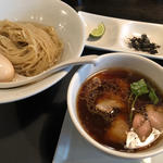 昆布水の淡麗つけ麺(醤油)(カネキッチン ヌードル （KaneKitchen Noodles）)