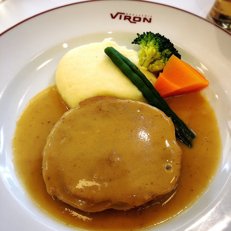 ランチ お肉料理(ブラッスリー・ヴィロン 丸の内店)