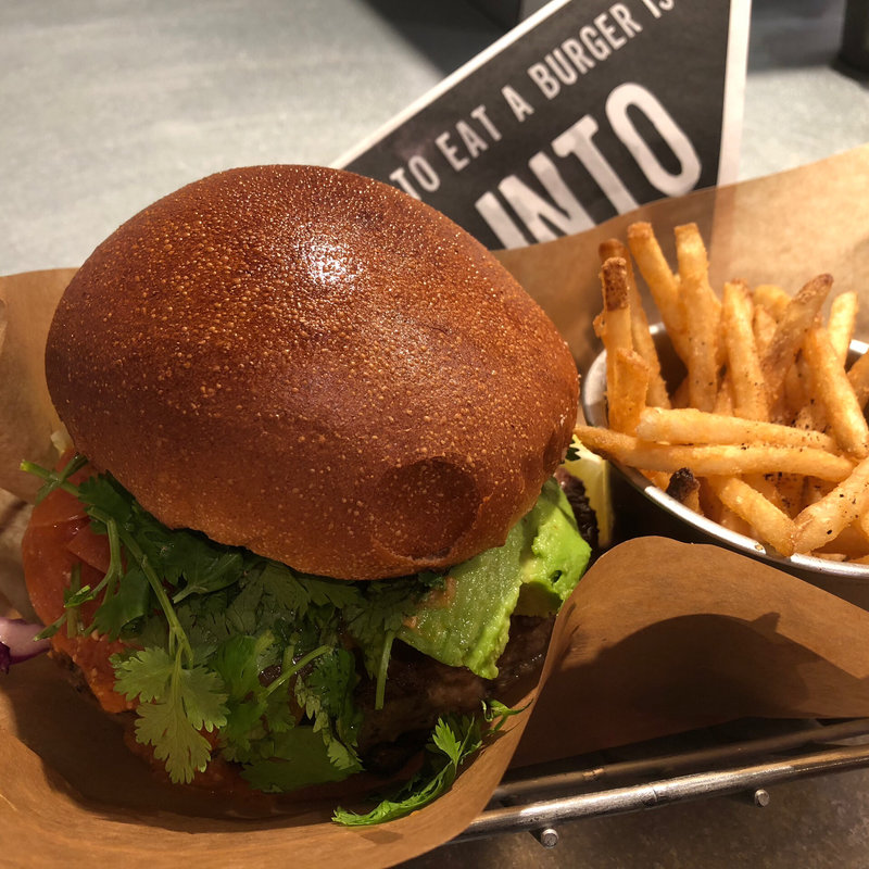 (J.S. BURGERS CAFE E-ma梅田店)