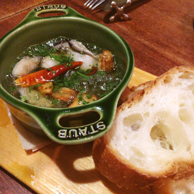 牡蠣のアヒージョ(Le Ronde Beause)