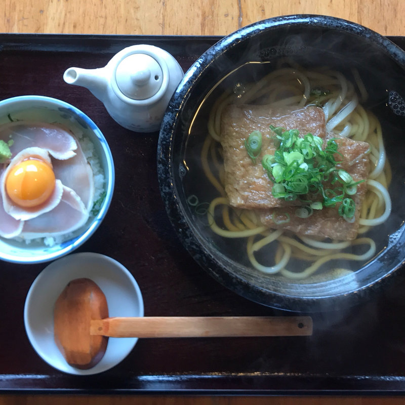 特製鷄のたたきご飯とうどんセット(古蝶庵 )