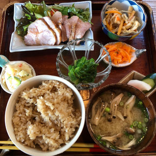 (niwa-coya （ニワコヤ）)