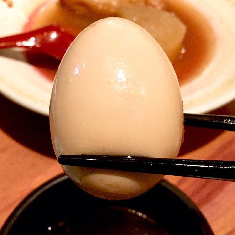 水炊きおでん 玉子(酒場劇場せんべろロケット駅東製作所)