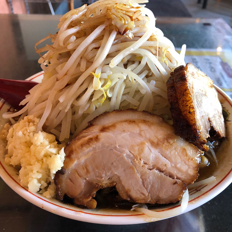 ラーメン(ぶたの穴)