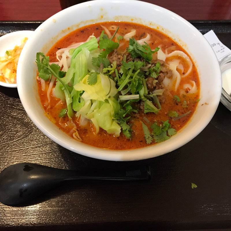 担々刀削麺(芊品香)