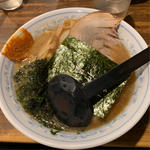 豚骨醤油ラーメン(らーめん将神蔵 壱号店 （しょうかぐら）)