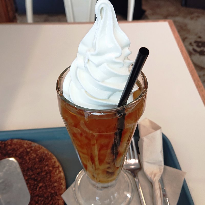 ティーフロート(ROSIE´S CAFE ラゾーナ川崎店)