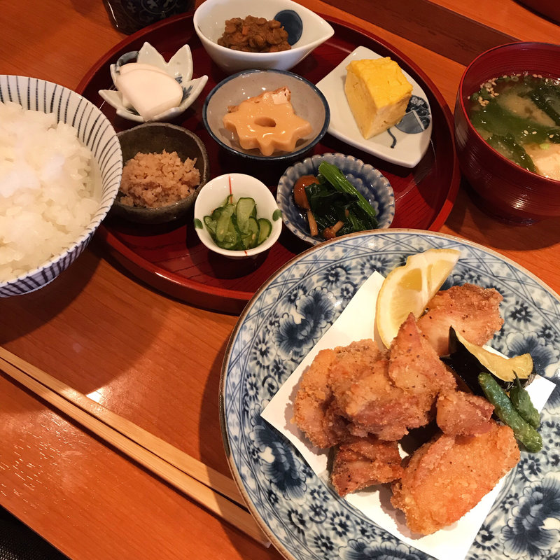 とりの塩味からあげ(定食サトウ)