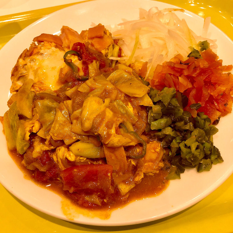 ベーコンエッグ野菜カレー(インド式カレー 夢民 （ムーミン）)