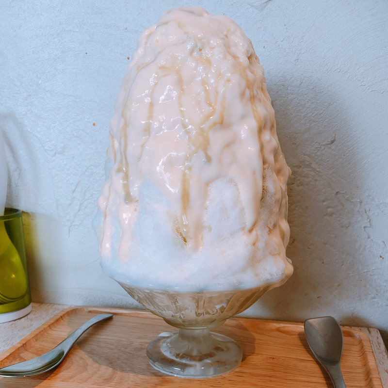 酒粕と麹甘酒とマスカルポーネソース(ブン ブン ブラウ カフェ ウィズ ビーハイヴ （Bum Bun BLau Cafe with BeeHive）)