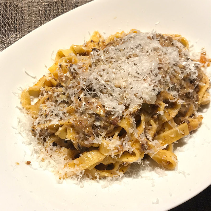 タリアテッレ・ボロネーゼ(Osteria Doppio Gusto)